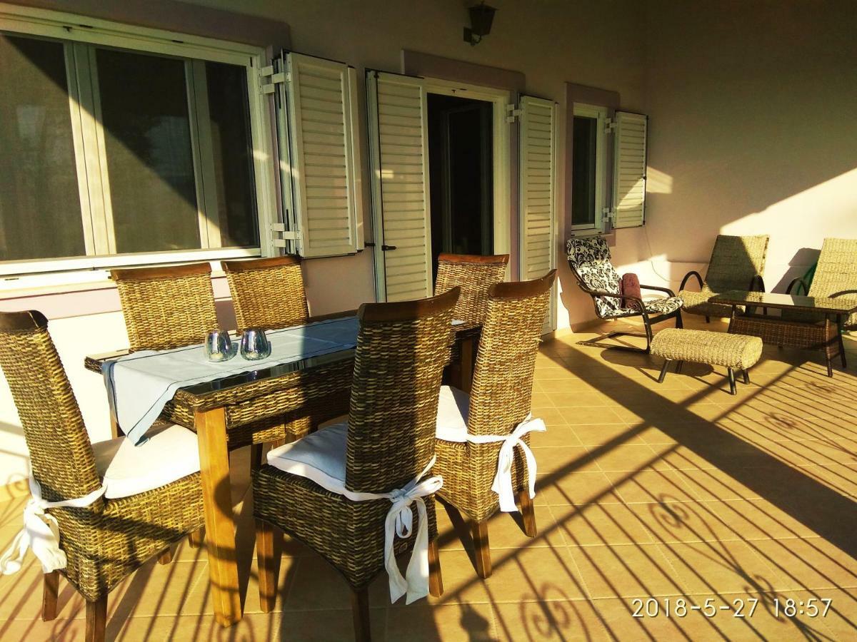 Sime Villa Private Beach Agios Nikolaos  Екстериор снимка